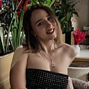 Elena, 22 года
