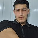 Умиджон, 22 года