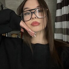 Фотография девушки Юлия, 18 лет из г. Кострома