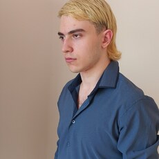 Фотография мужчины Владислав, 18 лет из г. Олекминск