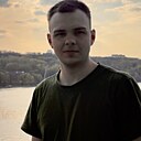 Максим, 25 лет