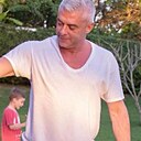 Остин, 61 год