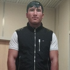 Фотография мужчины Акобир, 24 года из г. Санкт-Петербург