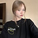 Алиса, 22 года