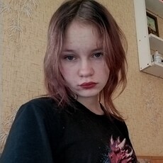 Фотография девушки Varvara, 18 лет из г. Рославль