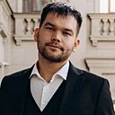 Артём, 33 года