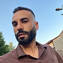 Ell, 33 года