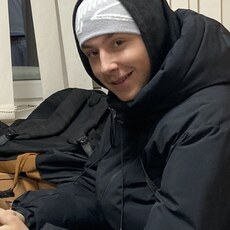 Фотография мужчины Ваня Сокур, 21 год из г. Солигорск