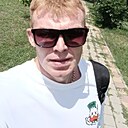 Акунаматата, 34 года