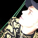 Макс, 24 года