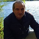 Шак, 65 лет