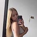 Вика, 18 лет