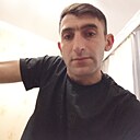 Али, 33 года
