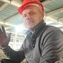 Макс, 42 года