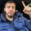 Лео, 24 года