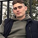 Павел, 24 года