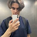 Данил, 22 года