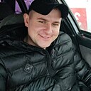 Макс, 33 года