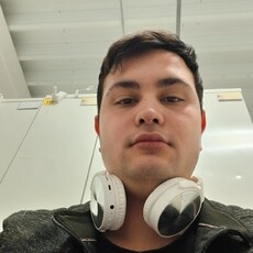 Фотография мужчины Валера, 23 года из г. Ташкент