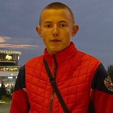 Фотография мужчины Данил, 18 лет из г. Волгоград