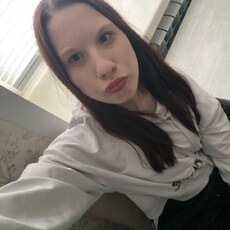 Фотография девушки Виктория, 18 лет из г. Чапаевск