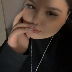 Фотография девушки Александра, 18 лет из г. Солнечнодольск