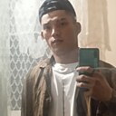 Нияз, 21 год