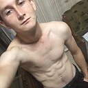 Олег, 22 года