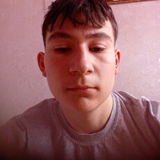 Фотография мужчины Максим, 18 лет из г. Киров