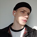 Артем, 22 года