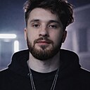 Aladin, 24 года