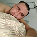 Илхом, 32 года