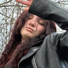 Фотография девушки Дина, 18 лет из г. Альметьевск