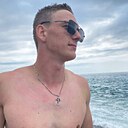 Роман, 23 года