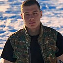 Edgar, 23 года
