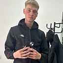 Михаил, 22 года
