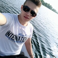Фотография девушки Арина, 19 лет из г. Красноярск