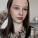 Полина, 18 лет
