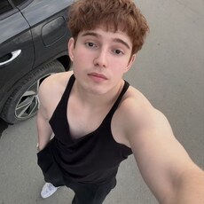 Фотография мужчины Арсений, 22 года из г. Оренбург