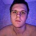 Flouwee, 22 года