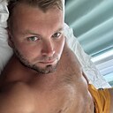 Денис, 24 года