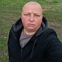 Толік, 33 года
