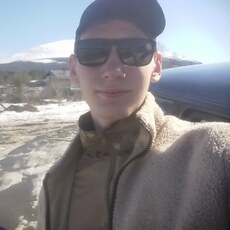 Фотография мужчины Алексей, 19 лет из г. Краснотурьинск