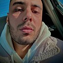 Искандар, 26 лет