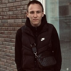 Фотография мужчины Данил, 18 лет из г. Новосибирск