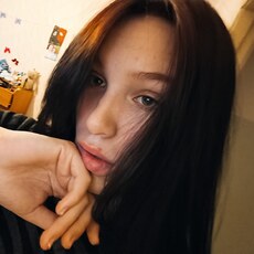 Фотография девушки Екатерина, 18 лет из г. Нижний Тагил