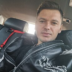 Фотография мужчины Grisha, 30 лет из г. Гроджиск-Мазовецки