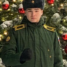 Фотография мужчины Артём, 18 лет из г. Нижний Новгород