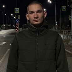 Фотография мужчины Дмитрий, 19 лет из г. Тюмень