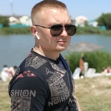 Фотография мужчины Виктор, 31 год из г. Нижнекамск